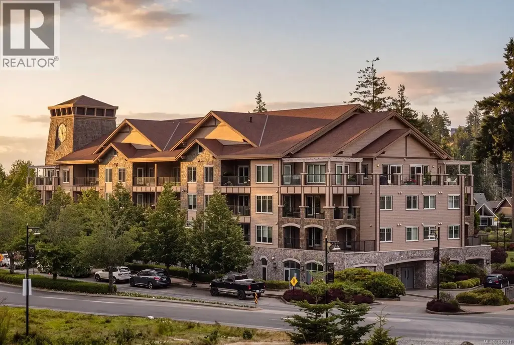 207 1335 Bear Mountain Pkwy, Langford