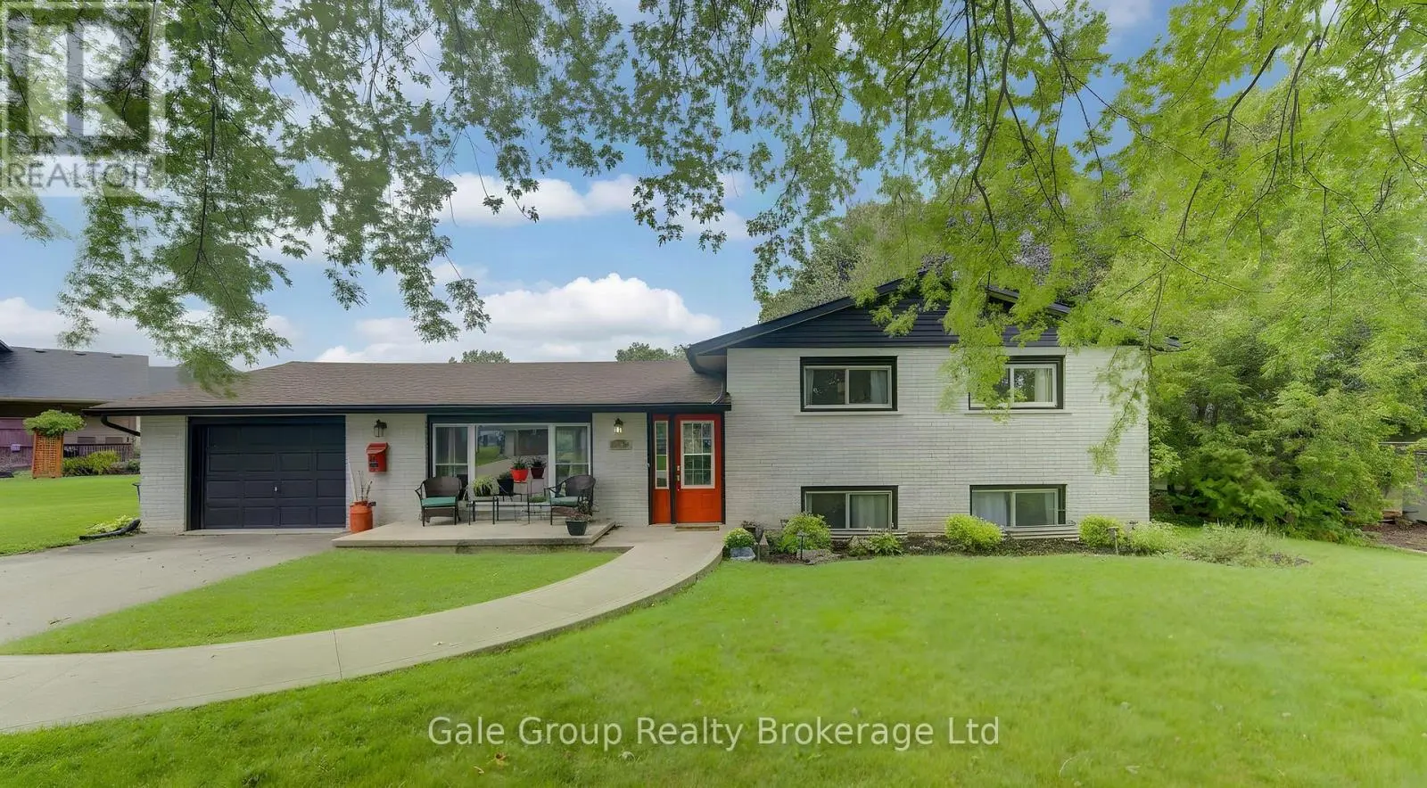 15 William Street, Tillsonburg