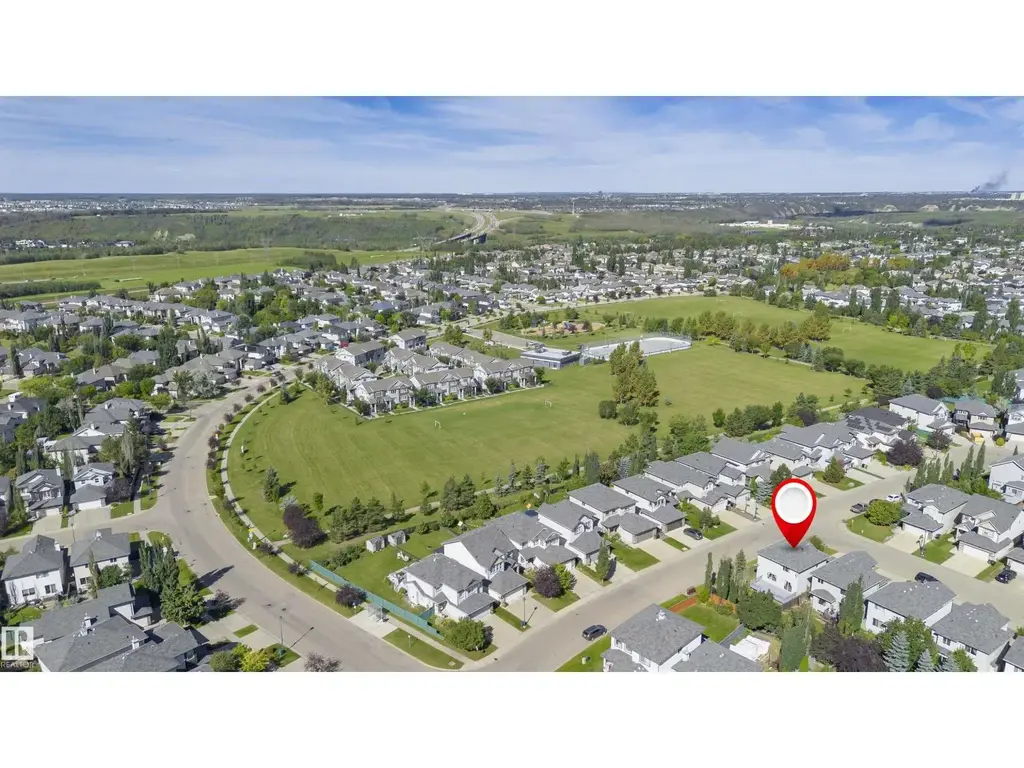 2407 Hagen Wy Nw, Edmonton