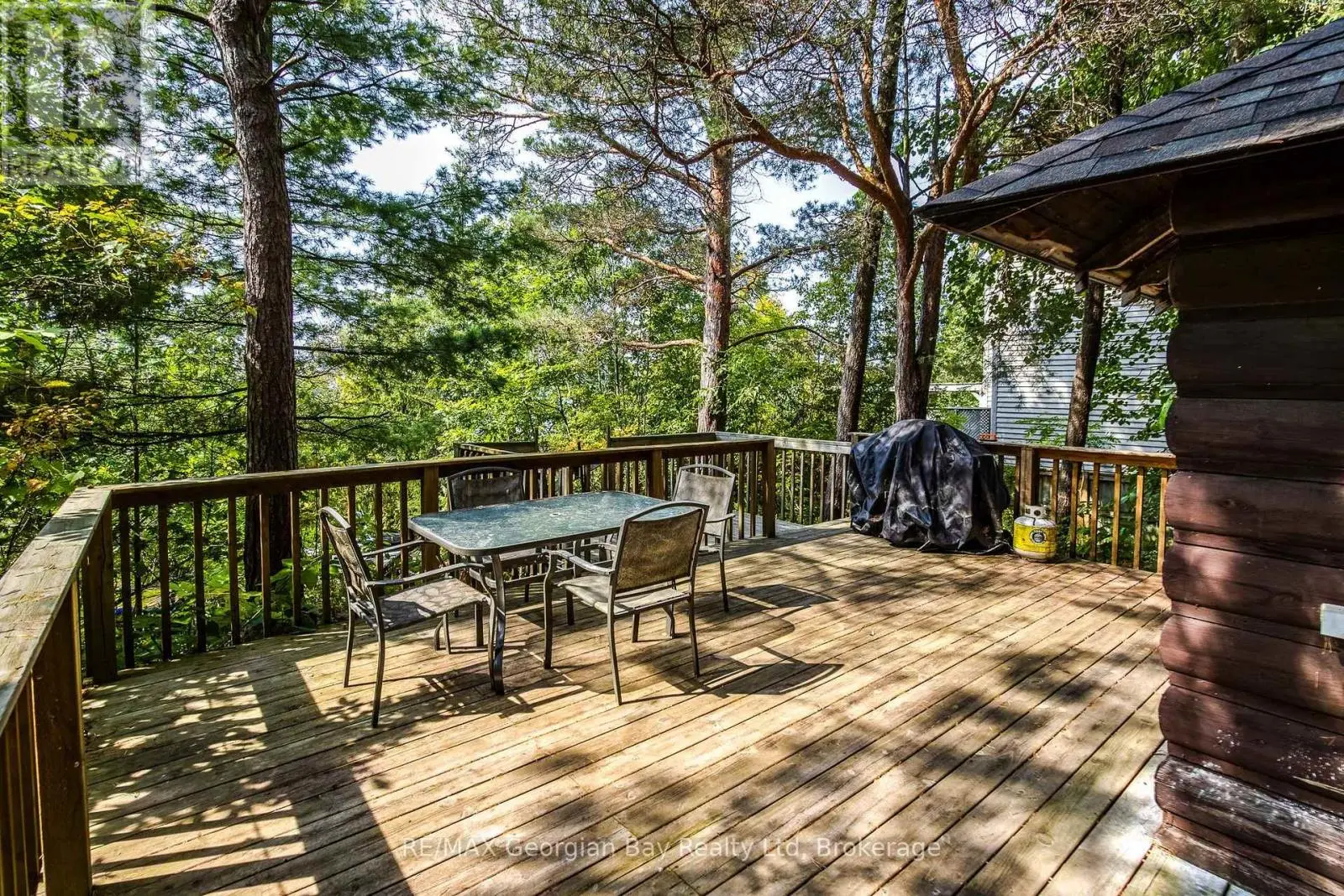 68 Tiny Beaches Road S, Tiny