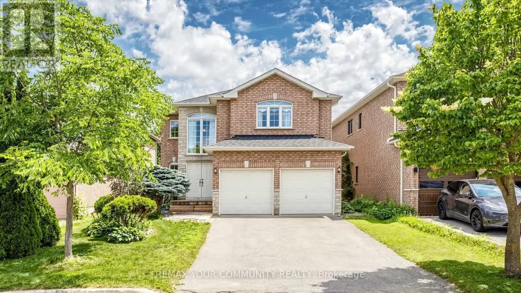 78 Zippora Drive, Richmond Hill (Devonsleigh)