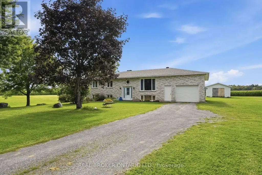 550 Concession 1 Road, Alfred and Plantagenet