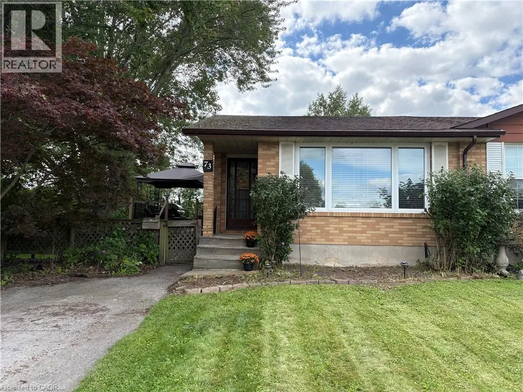 73 Aquador Drive, Welland