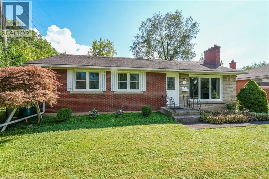16 Byrne Boulevard, St. Catharines