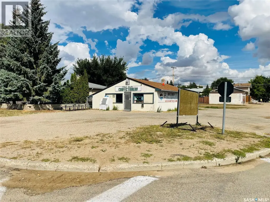341 5th Street, Pilot Butte