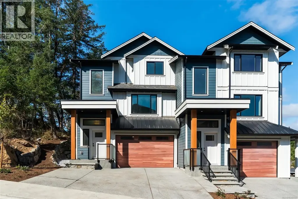 2 571 Bezanton Way, Colwood