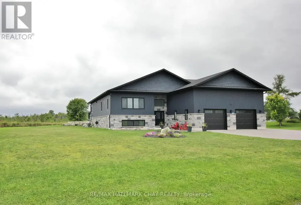 37 Hillside Drive, Georgian Bay (Baxter)