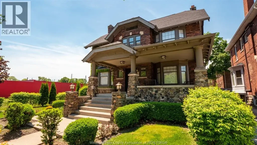 1165 Ouellette Avenue, Windsor