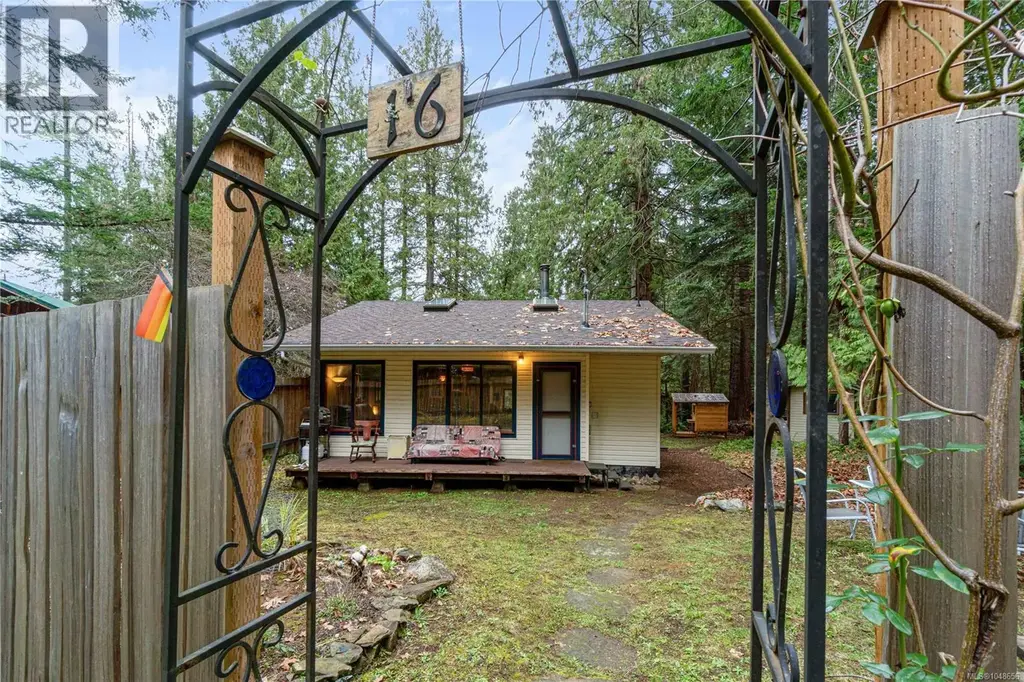 16 Treasure Trail, Protection Island