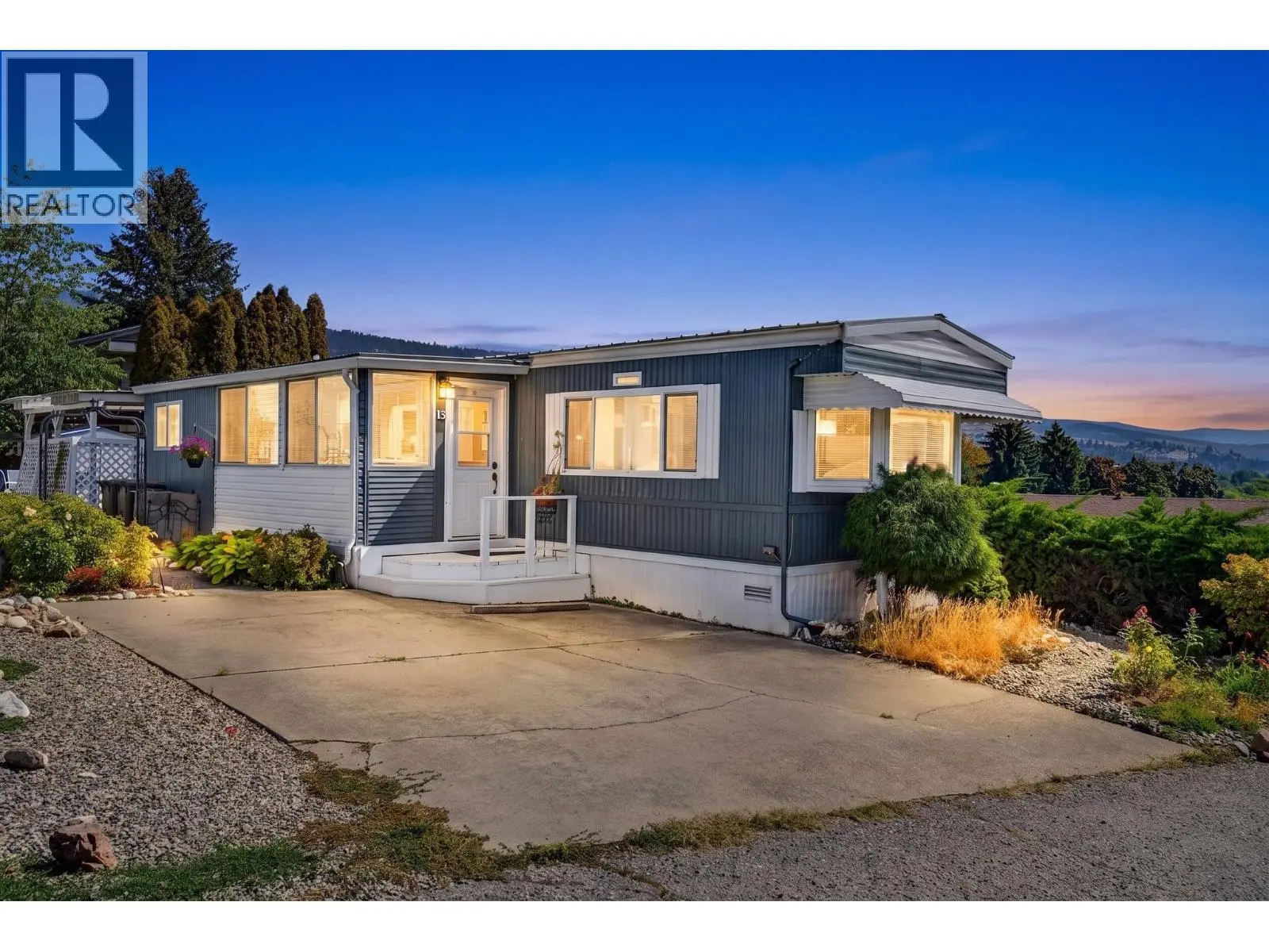 Photo of Listing #10399943