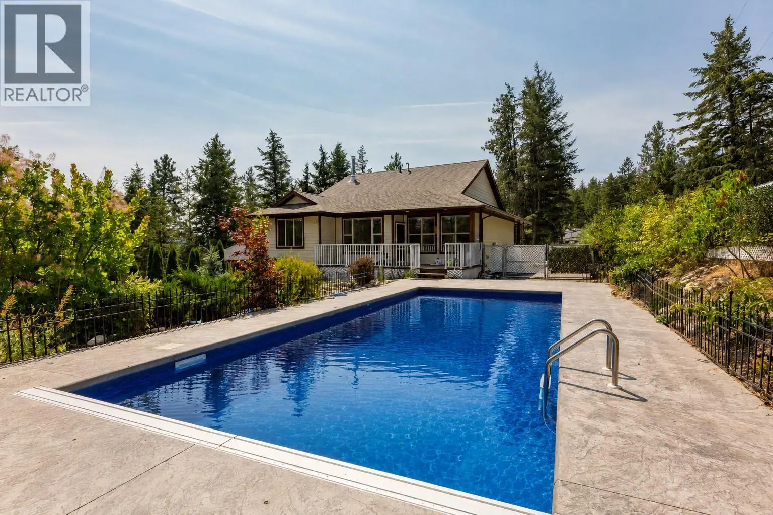 Photo of Listing #10395626