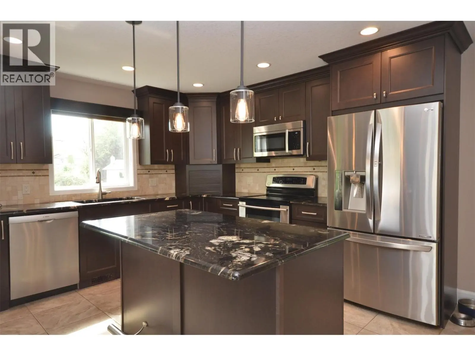 65 Sarsons Place. Coldstream, British Columbia