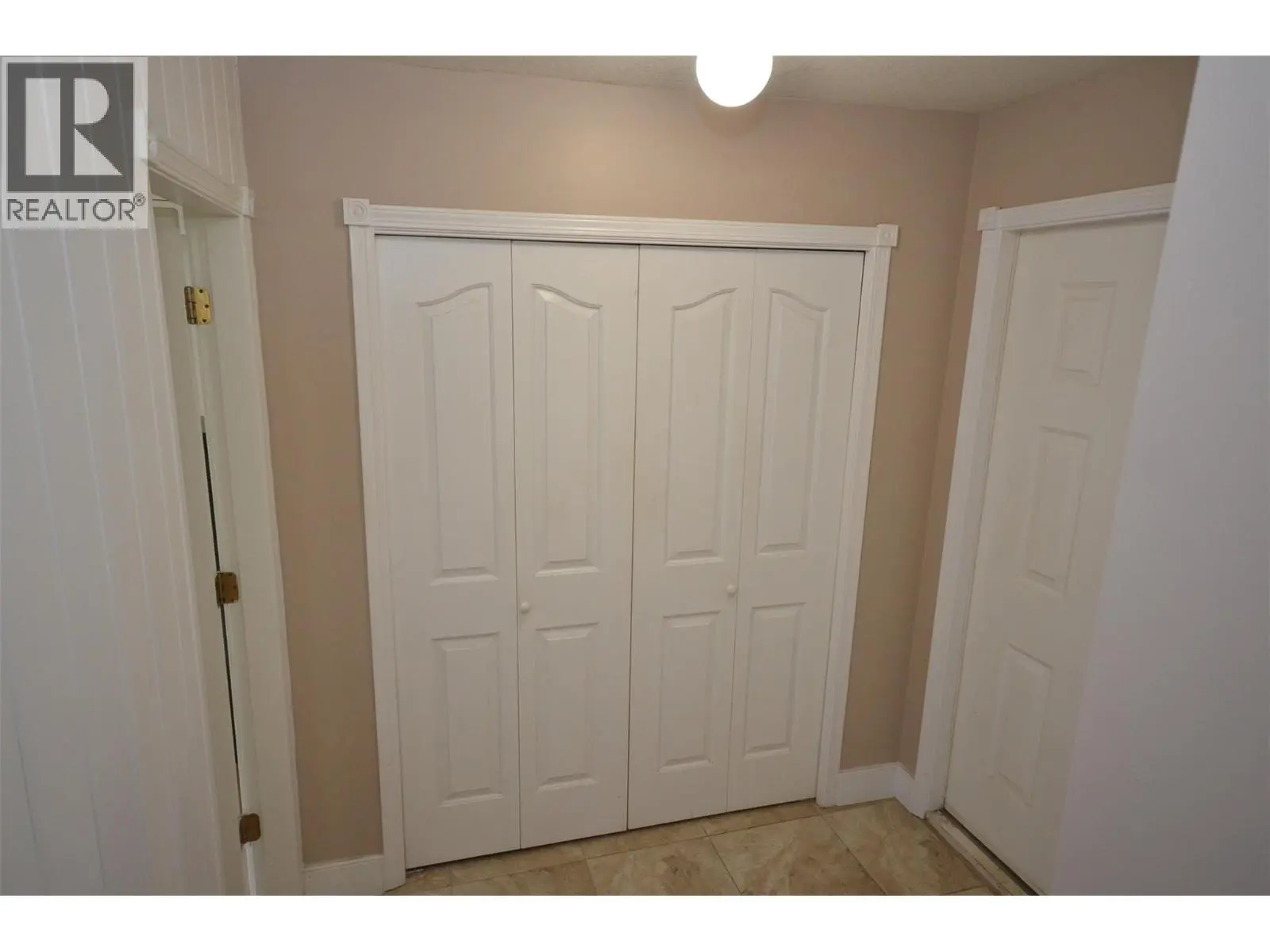 65 Sarsons Place. Coldstream, British Columbia