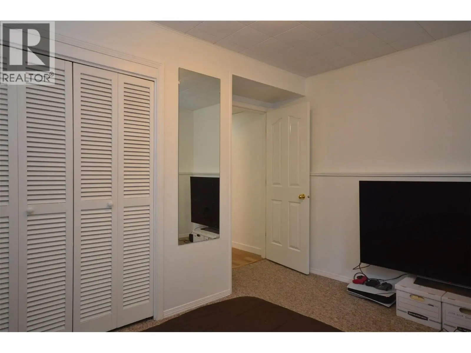 65 Sarsons Place. Coldstream, British Columbia