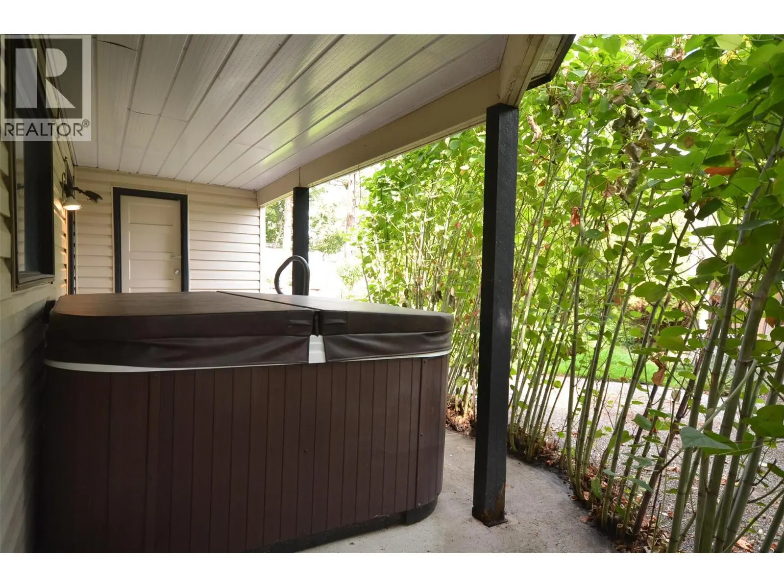 65 Sarsons Place. Coldstream, British Columbia