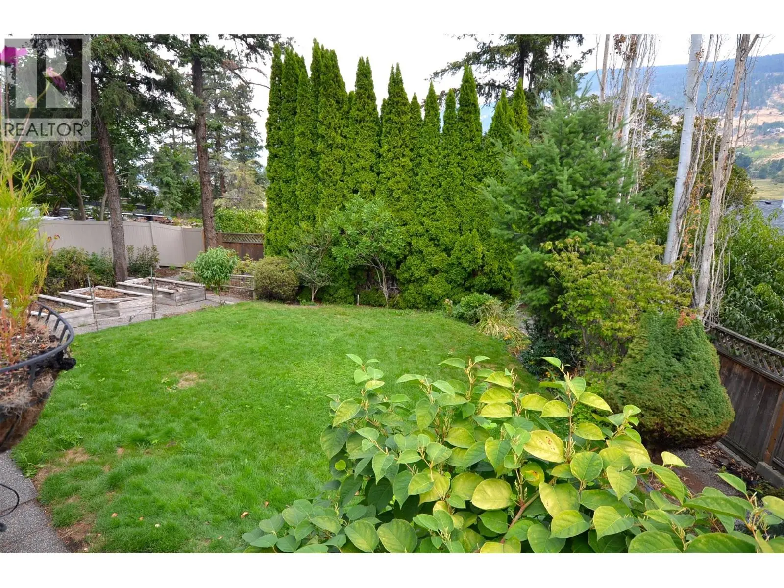 65 Sarsons Place. Coldstream, British Columbia