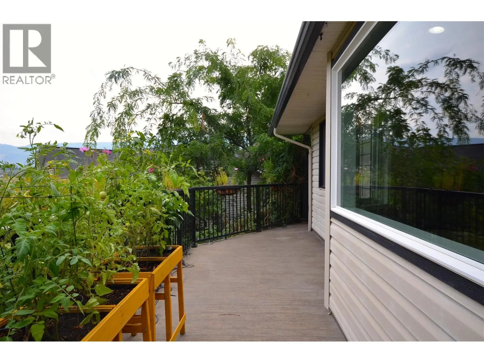 65 Sarsons Place. Coldstream, British Columbia