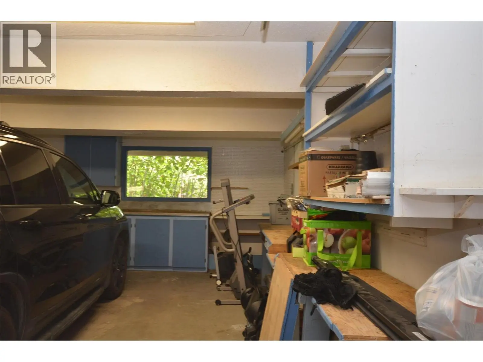 65 Sarsons Place. Coldstream, British Columbia