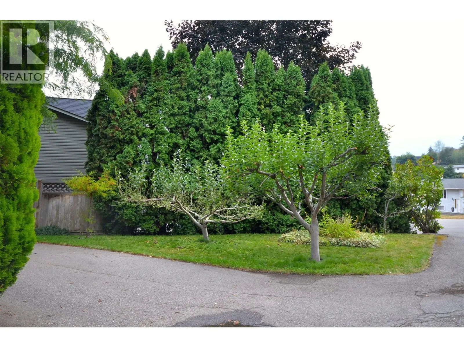 65 Sarsons Place. Coldstream, British Columbia