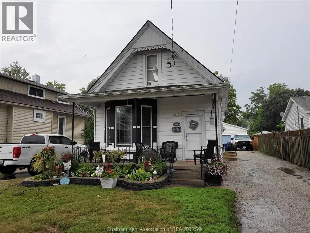 48 Wilson Avenue, Chatham