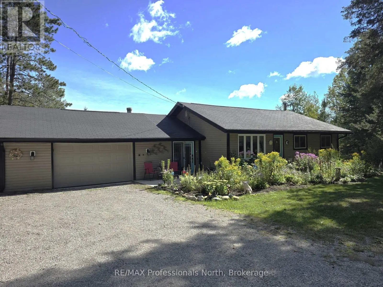 342 Bobcaygeon Road, Minden Hills (Minden)