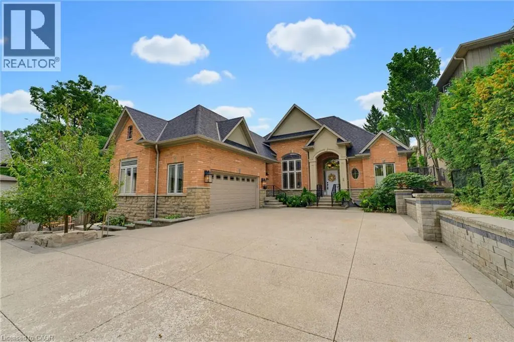 56 Academy Street, Ancaster