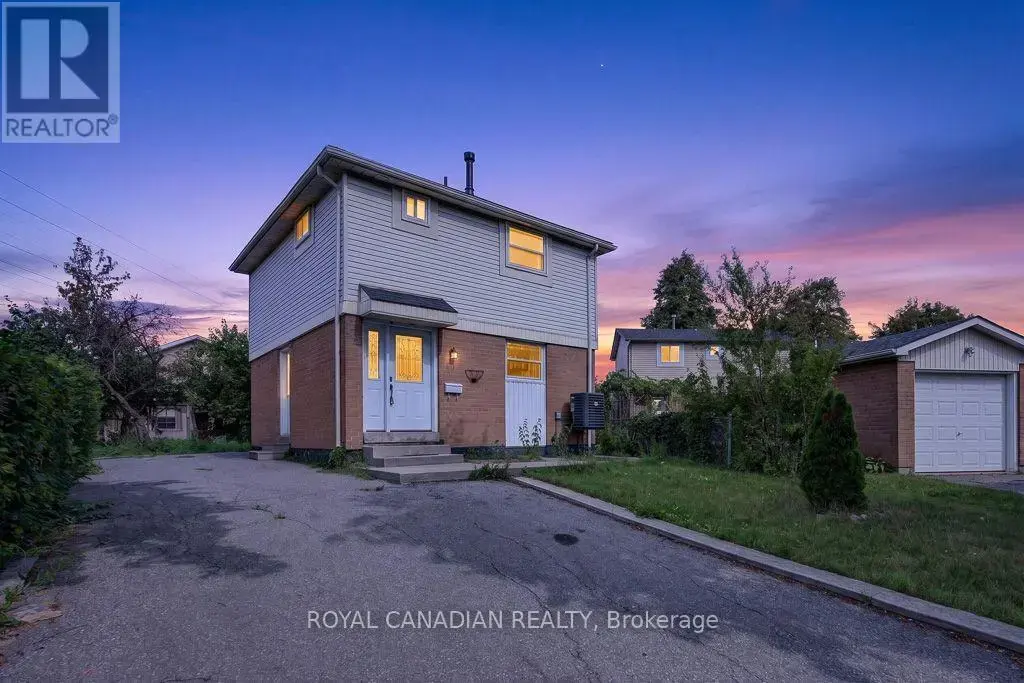 6 Damascus Drive, Toronto (West Humber-Clairville)