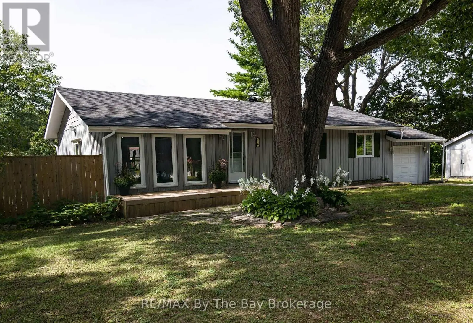 74 Oxbow Park Drive, Wasaga Beach
