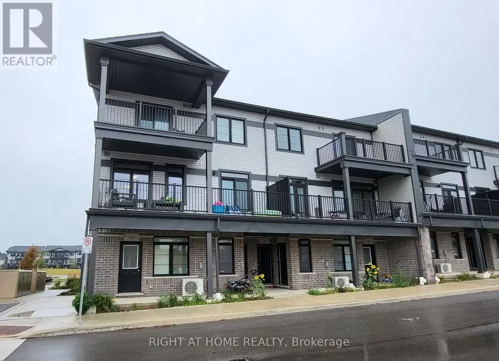 34 - 126 Oat Lane, Kitchener