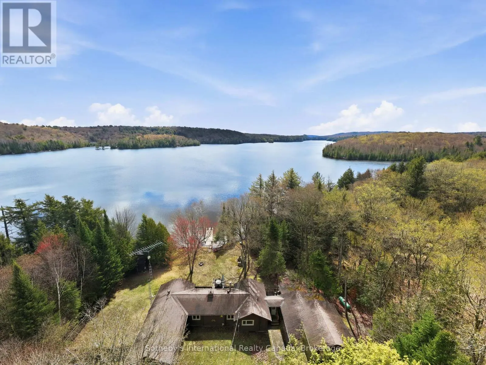 1027 Scott Lane, Lake of Bays (Finlayson)