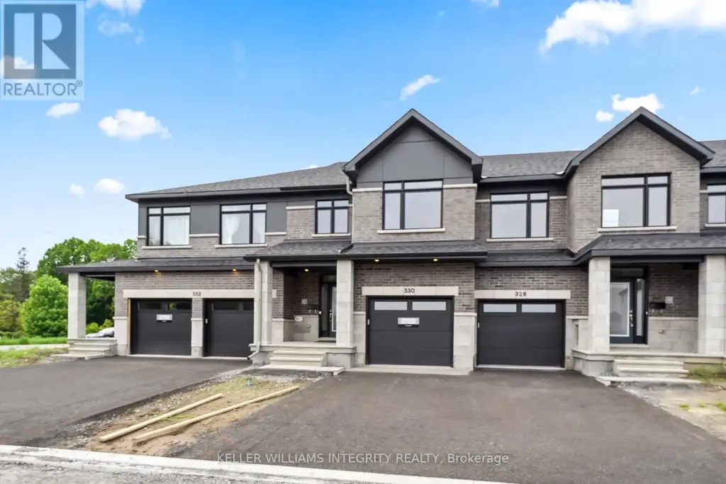 330 Makobe Lane, Ottawa