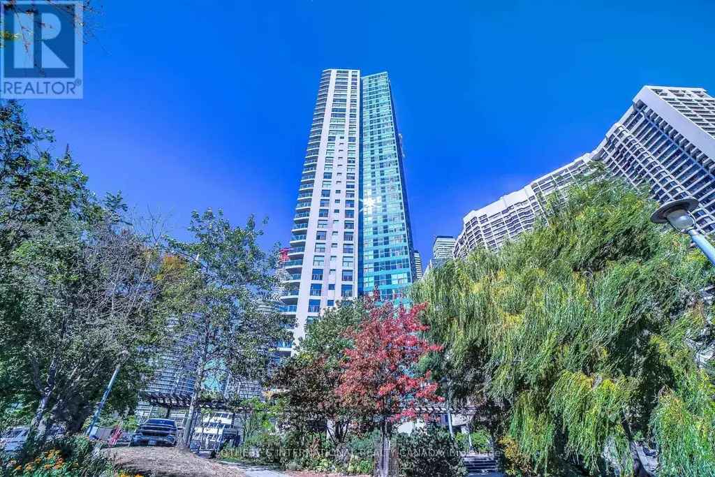 1207 - 99 Harbour Square, Toronto (Waterfront Communities)