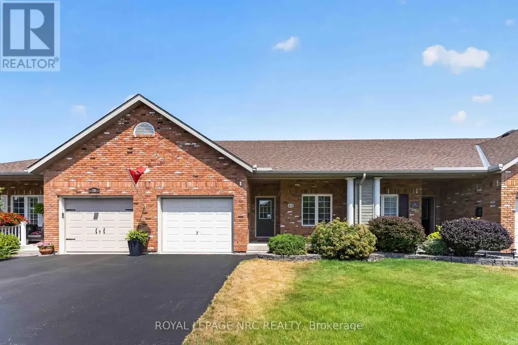 82 Maple Street, Port Colborne (Sugarloaf)