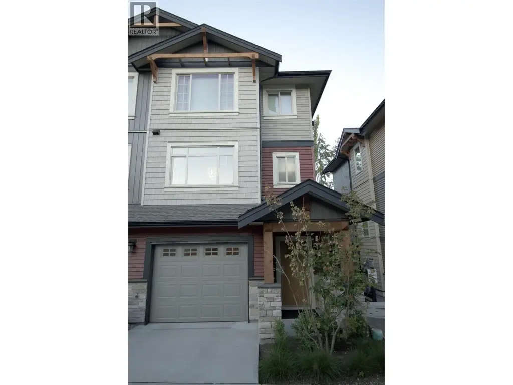 22 11305 240 Street, Maple Ridge