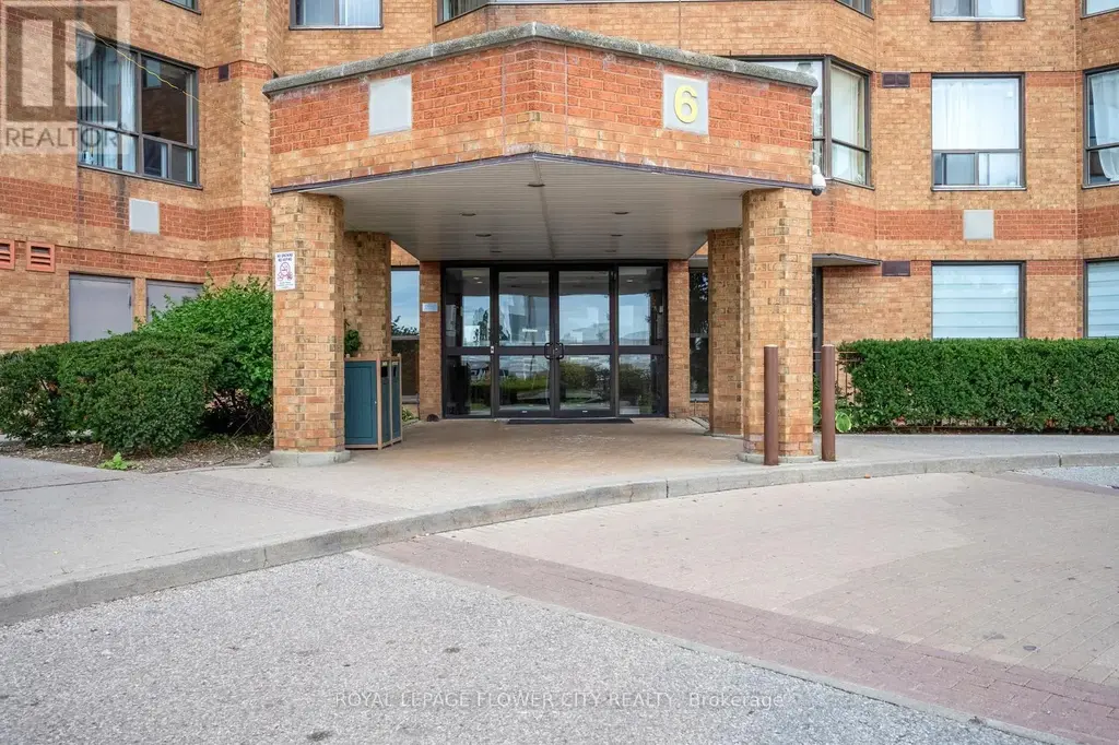 417 - 6 Humberline Drive, Toronto (West Humber-Clairville)