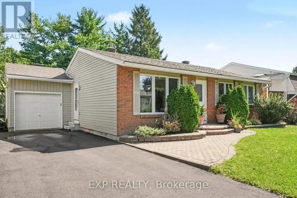 1347 Metz Crescent, Ottawa