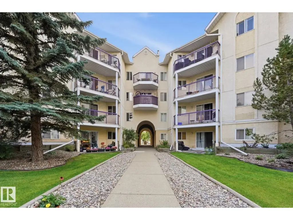 #228 10636 120 St Nw, Edmonton