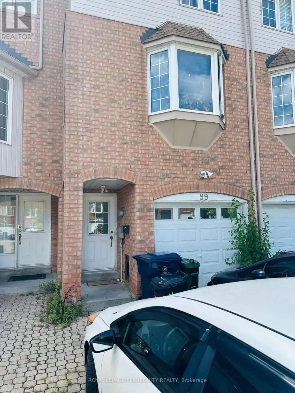 99 Sufi Crescent, Toronto (Victoria Village)