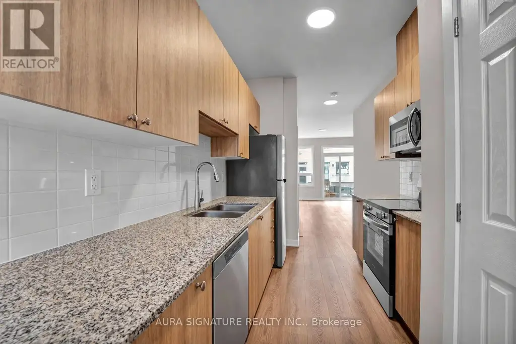 820 Utopie Private, Ottawa
