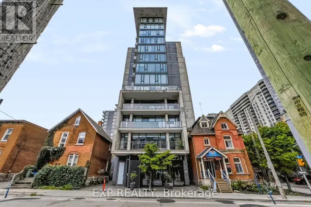 301 - 224 Lyon Street N, Ottawa
