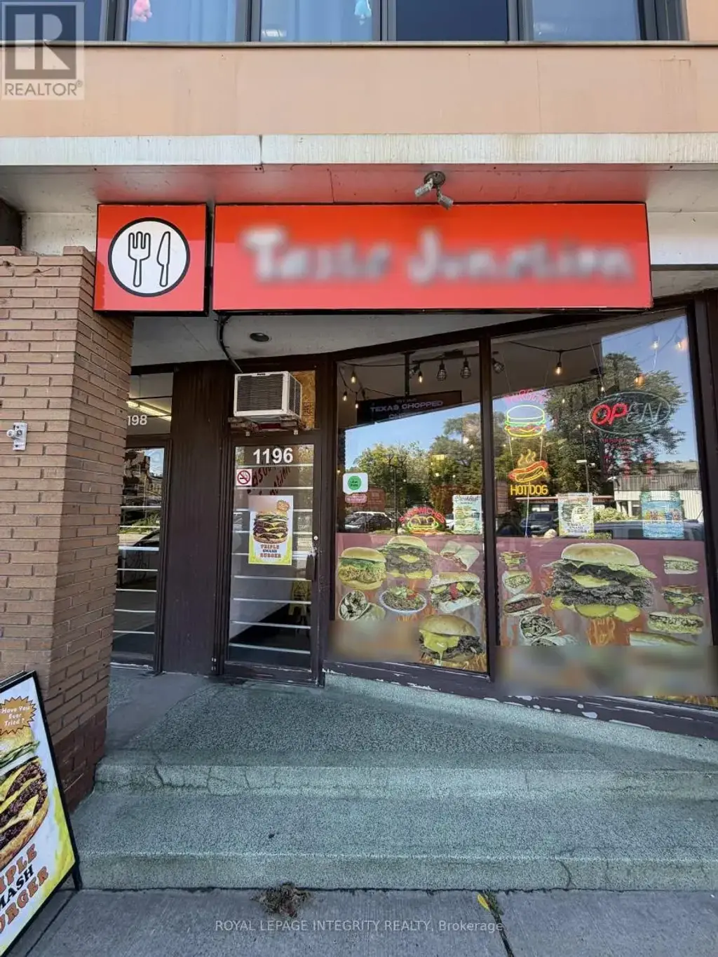 1196 Bank Street, Ottawa