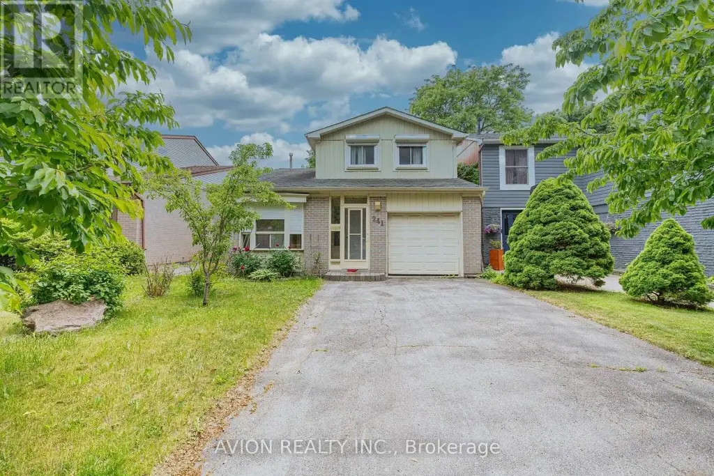 241 Weldrick Road W, Richmond Hill (North Richvale)
