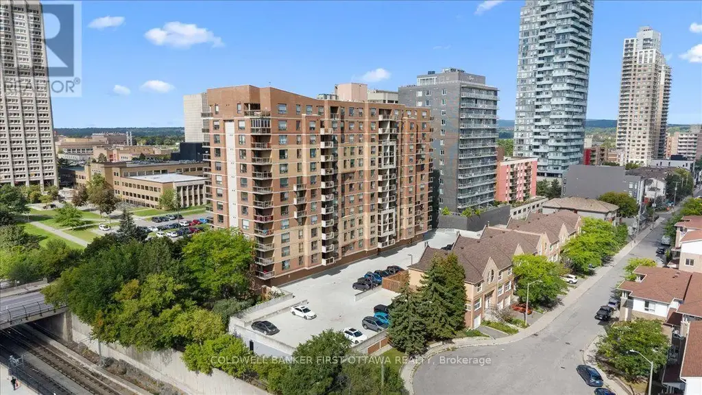 1202 - 215 Parkdale Avenue, Ottawa