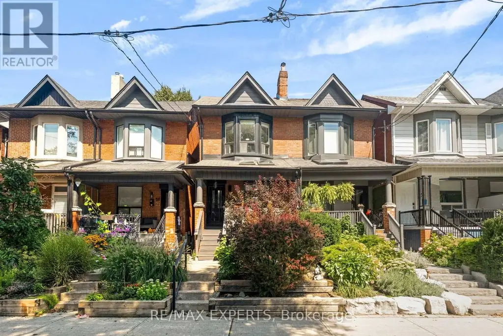 54 Marchmount Road, Toronto (Wychwood)