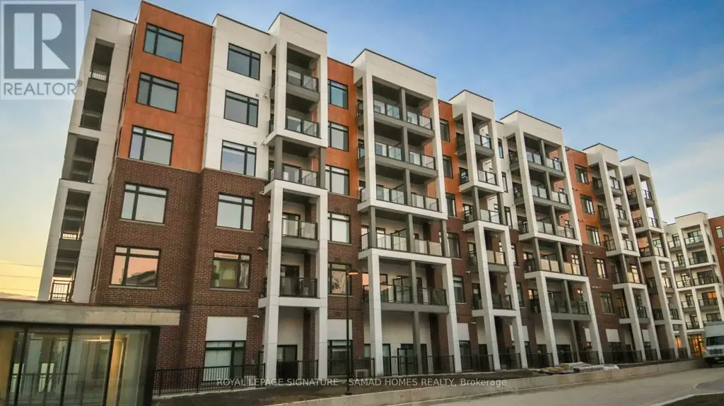 611 - 135 Canon Jackson Drive, Toronto (Beechborough-Greenbrook)