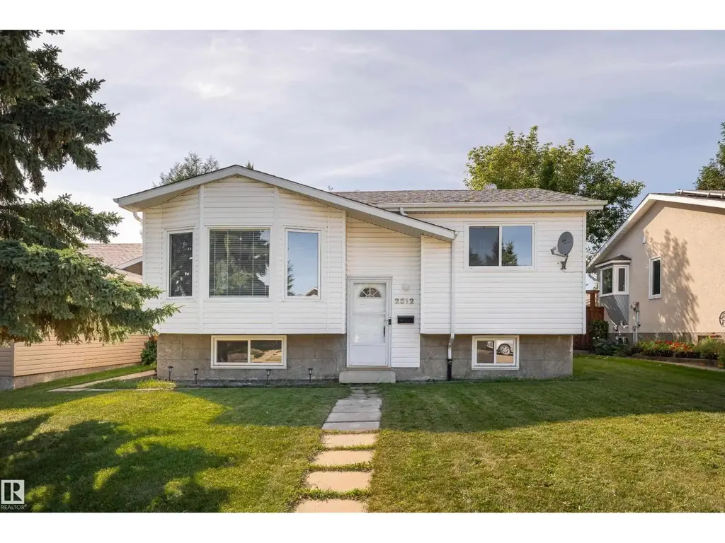 2512 46a St Nw, Edmonton