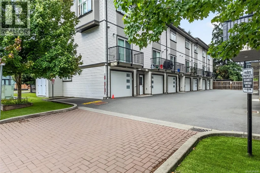 105 2821 Jacklin Rd, Langford