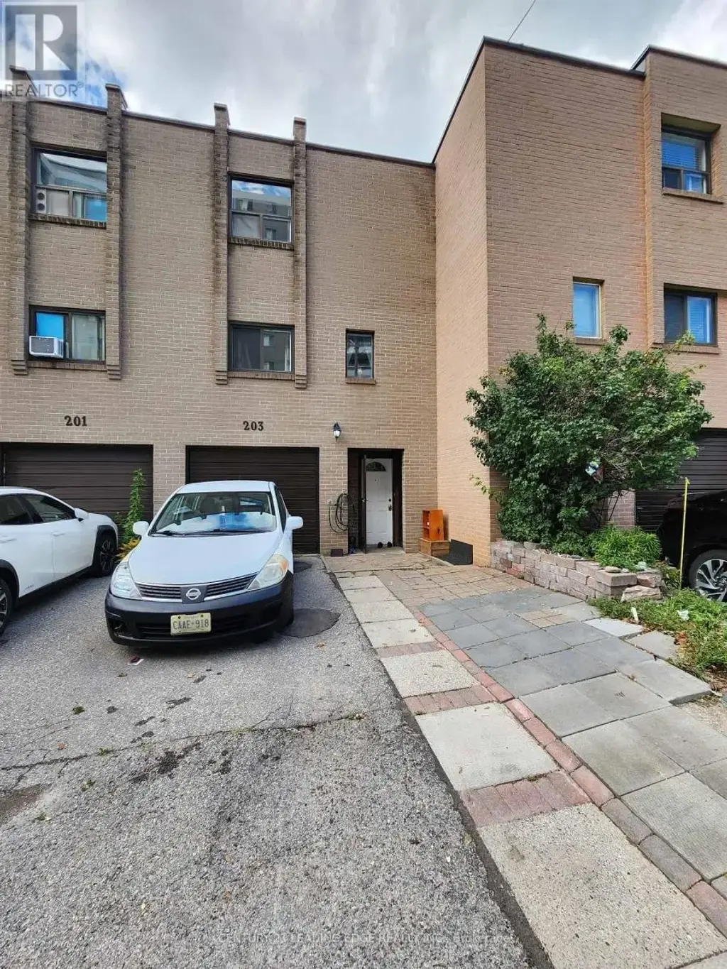 82 - 203 Lotherton Pathway, Toronto (Yorkdale-Glen Park)