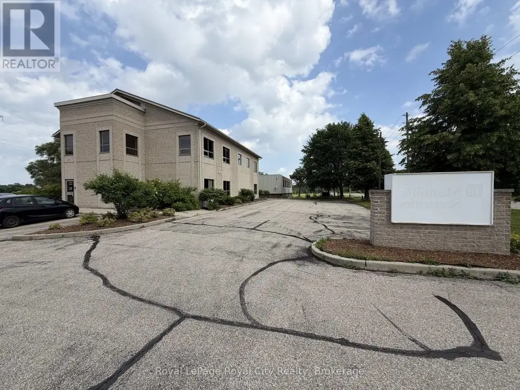 100 - 21 Lewis Road, Guelph (Willow West/Sugarbush/West Acres)