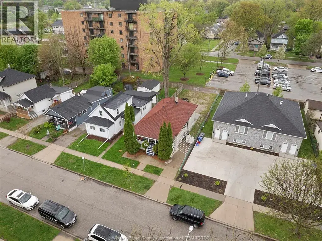 609 St. Joseph, Windsor